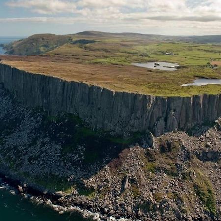 Mcconaghys Glenside Farmhouse Whitepark Bay Ballintoy Bagian luar foto